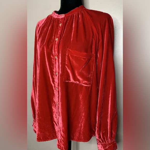 Anthropologie Pilcro Velvet Button-Up Cherry Red Blouse | Large | Stunning Color - Picture 4 of 14